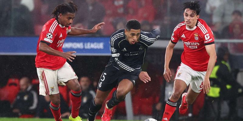 Soi kèo Benfica vs Real Madrid 03h00 18/02/2026 Cup C1 Benfica vs Real Madrid sẽ thi đấu cực kỳ nỗ lực
