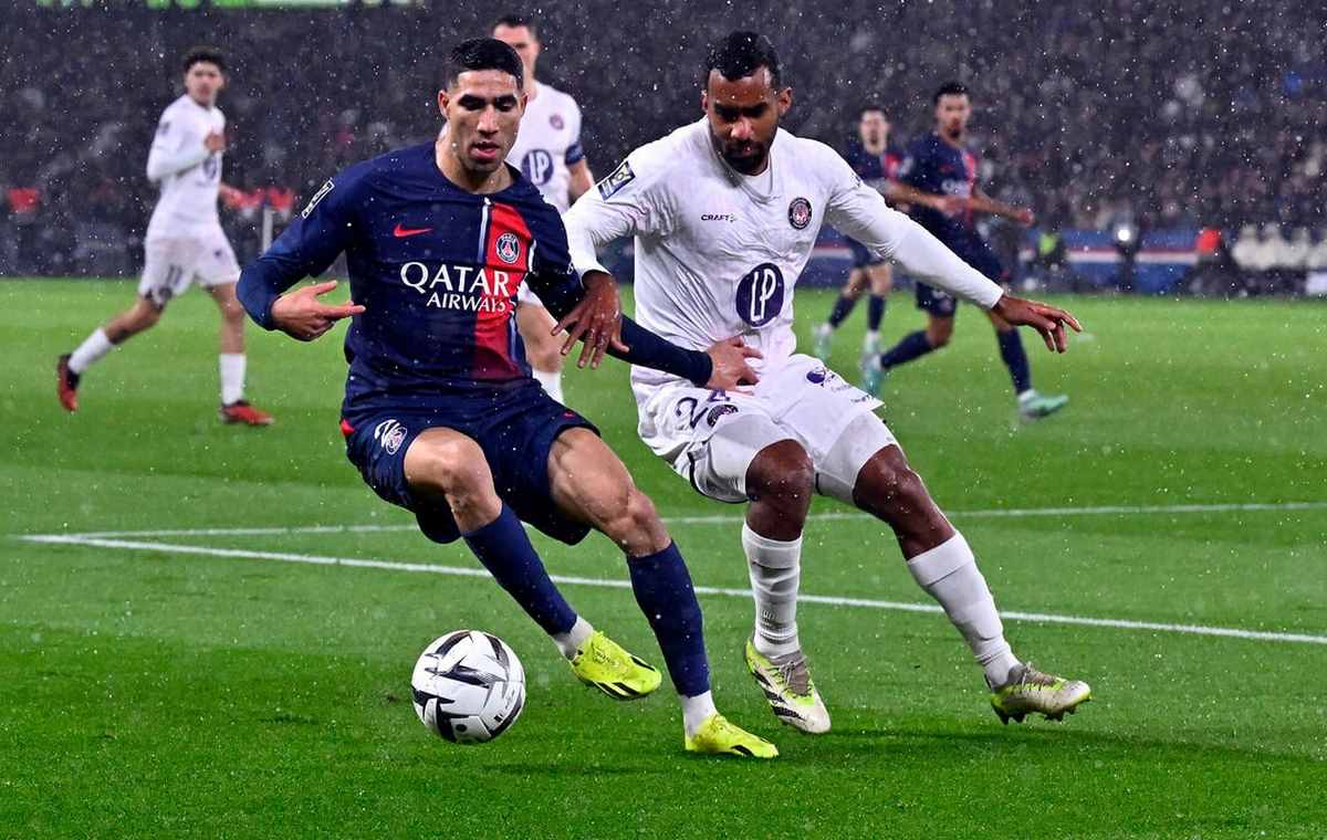 Soi Kèo Paris Saint Germain Vs Toulouse 01h45 04/04 - Ligue 1 PSG tiếp tục bay cao với phong độ ấn tượng